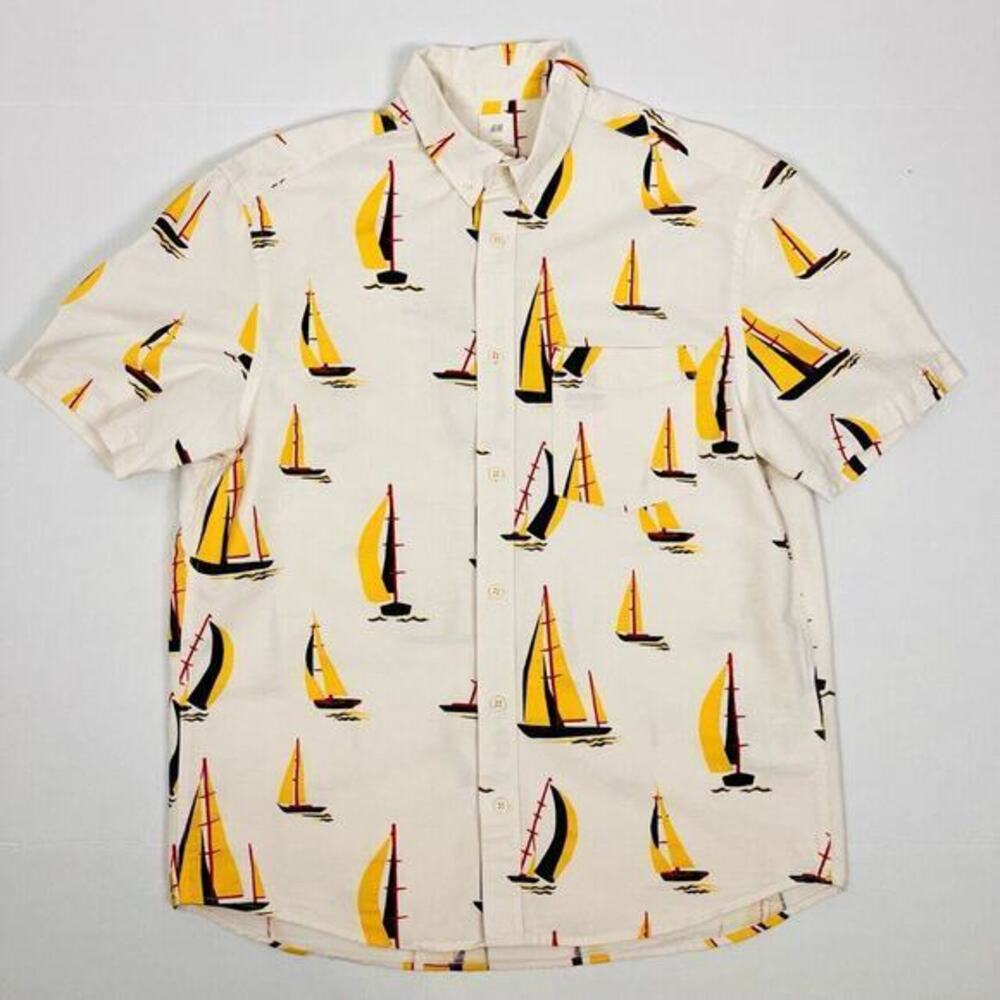 H&M Button Down Mens Medium 100% Cotton Sailboat Novelty Print Preppy